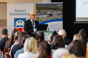 Prezentacja na konferencji.