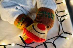 Dziecięce skarpetki w kształcie renifera.