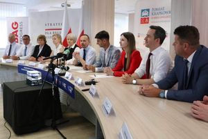 Konferencja prasowa, panel dyskusyjny.